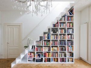 storage-space-stairs-33