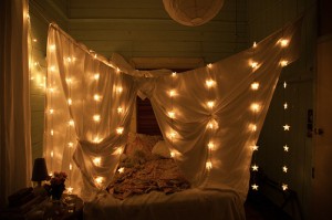 fairy-lights-bedroom-tumblrshow-me-a-map-and-ill-show-you-a-story-mdggulqo