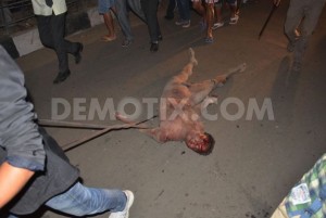 1425580909-man-accused-of-rape-dragged-from-jail-beaten-hung-in-street--india_7044076