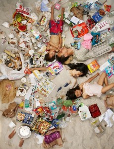 7-days-of-garbage-environmental-issues-photography-gregg_002