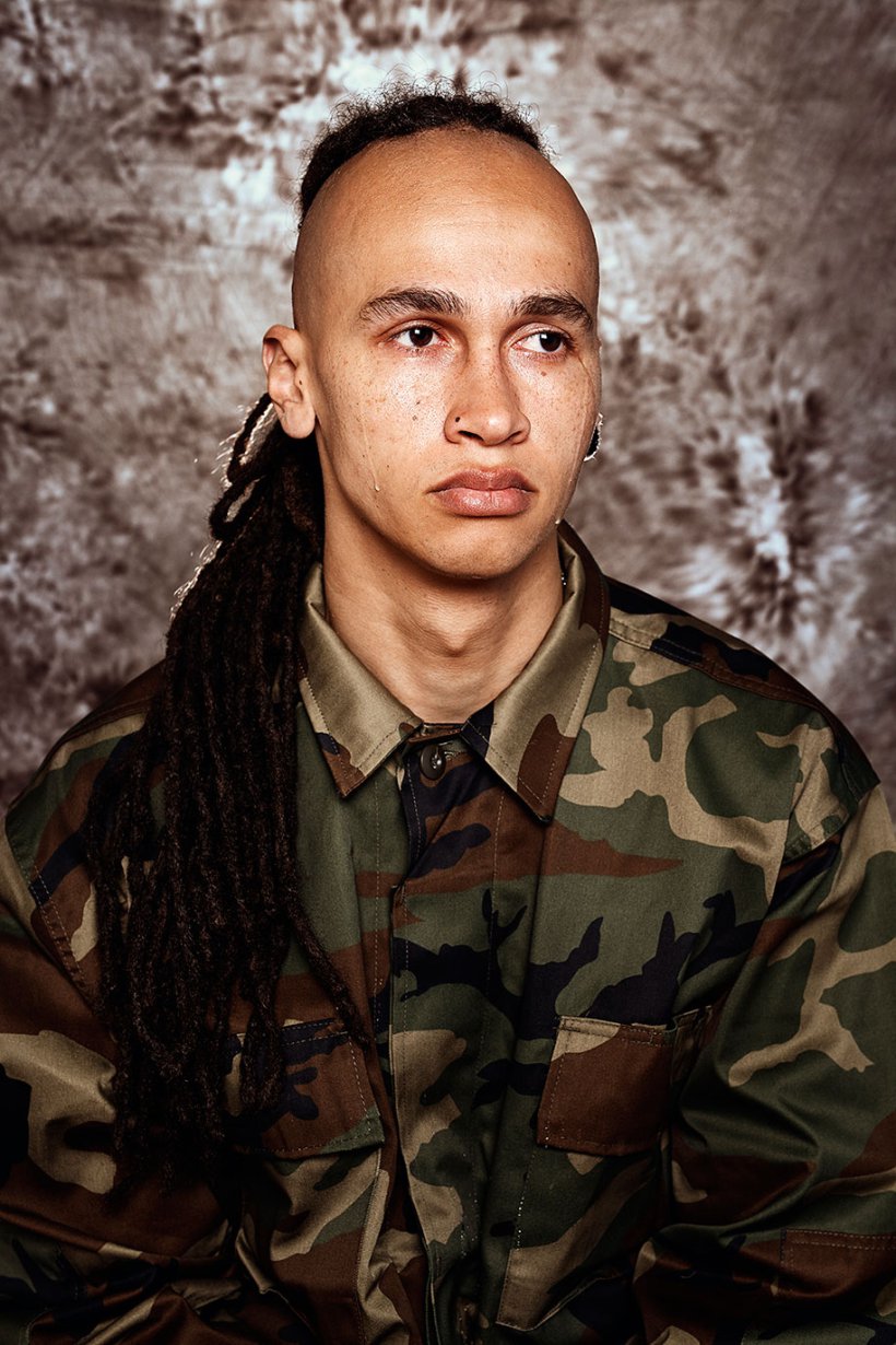 lithuanian-draft-conscription-men-portraits-neringa-reka_002