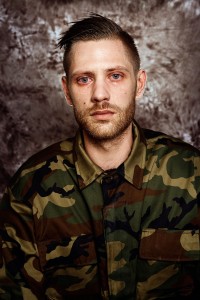 lithuanian-draft-conscription-men-portraits-neringa-reka_004