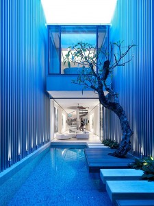 Interior-Courtyard-Garden-Ideas-03-1-Kindesign