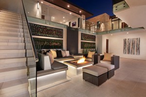 Interior-Courtyard-Garden-Ideas-40-1-Kindesign