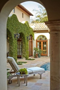 Interior-Courtyard-Garden-Ideas-48-1-Kindesign