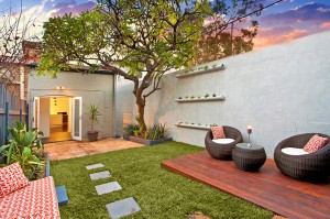 Interior-Courtyard-Garden-Ideas-57-1-Kindesign